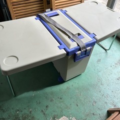 プロフィットウイングクーラー テーブル付き 保冷ボックスの画像