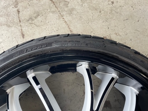 美品 レクザーニ　LEXANI 22インチ　9J ET +15 トライアングル255/30R20  4本セット