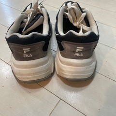 レディース　FIILA スニーカー 23.5㎝　  の画像