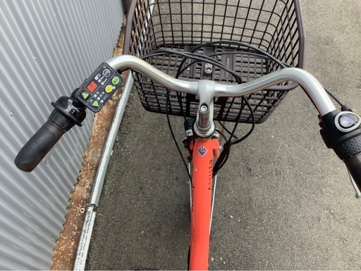 702  ヤマハ新機種電動アシスト自転車pasnatura24インチオレンジアルミボディー