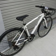 E552★18800円★整備済み スポーツ中古自転車 アルミフレーム　ホワイト　46ｃｍ【クロスバイク】の画像