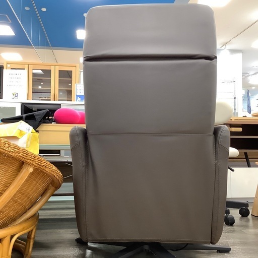【軽トラ貸し出し無料！配送可能！】ニトリ　電動リクライニングパーソナルチェア　入荷しました！