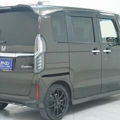 ホンダ Ｎ　ＢＯＸ 　カスタム　Ｇ　Ｌ　ホンダセンシングの画像