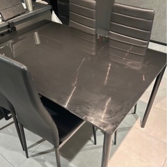 ダイニングテーブル5点セットの画像