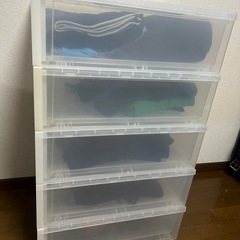クローゼットケース5つの画像