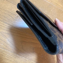 美品　セリーヌダブルホック財布の画像