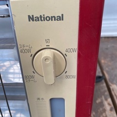 【中古品】　電気ストーブ　通電確認済　ナショナル　8-683の画像