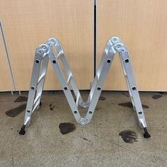アルミ製多目的はしご（Aluminium Multi-Purpose Ladder）　脚立の画像