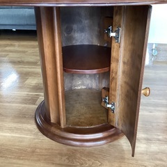 ラウンドテーブル【町田市再生家具】251910の画像