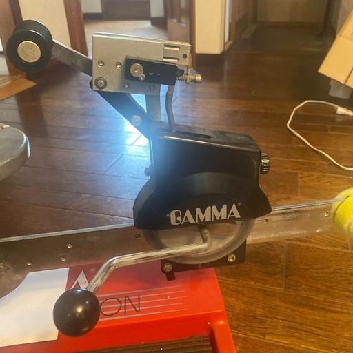 ガット張り機　ストリングスマシーン