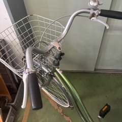 東〇800 26インチ 自転車 メタルグリーン 鍵あり パンクなし 防犯登録解除済みの画像