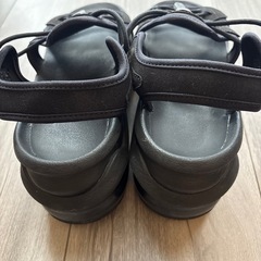 ナイキ エアマックス ココ NIKE AIR MAX KOKO  黒の画像