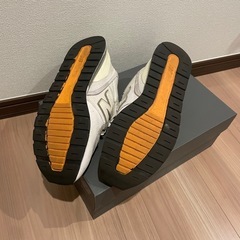 【美品】New Balance 996 ホワイト スニーカーの画像