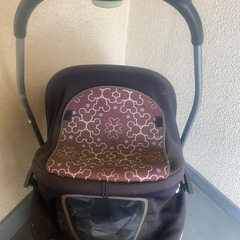 グッドベビー 西松屋 ミッキーマウス ベビーカー本体　ブラックの画像
