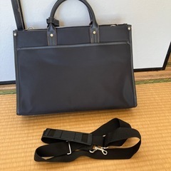 決定　ビジネスバッグの画像