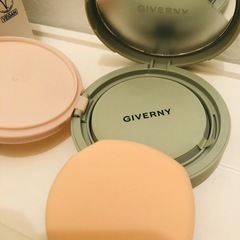 GIVERNY （ジヴェルニー ）  密着カバークッションファンデーションの画像