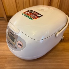 炊飯器
の画像