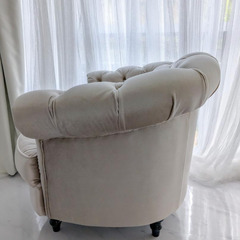 【引き取り限定】クリーム色 タフターチェア 1人掛けソファ【Mou Sofa モーソファ】の画像