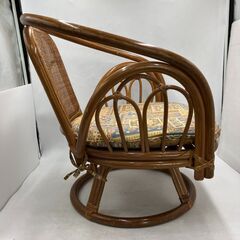 【現状品】座椅子 椅子 木製 回転式 1点 座布団取れます 家具 インテリア アンティーク レトロの画像