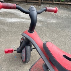 子供用三輪車の画像