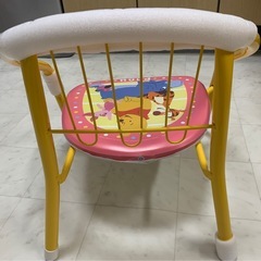 プーさんの椅子の画像