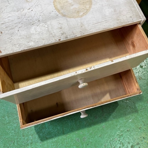 古家具　収納家具　収納棚　アンティーク　ビンテージ　ヴィンテージ　昭和レトロ　棚　2段　ホワイト　白　オシャレ家具　オシャレ棚　キャビ