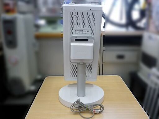 ☆DAIKIN 遠赤外線暖房機 CERAMHEAT CER11WS-W 2019年製 セラムヒート ダイキン 電気ストーブ シーズヒーター 札幌市 豊平区 平岸