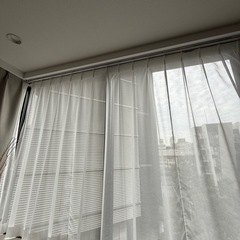 カーテン(レース付き)×2組の画像