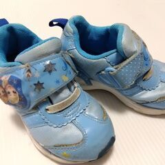 アナ雪の運動靴　16センチの画像