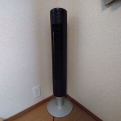 無料 譲ります YAMAZEN タワーファン 扇風機 山善 ヤマゼン YSR-UD901の画像