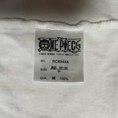 ワンピースTシャツの画像