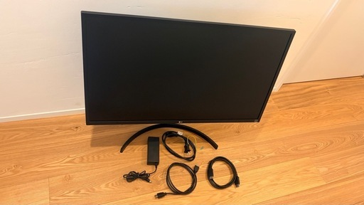 LG モニター　4K 30インチ以上　32UK550