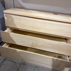 移動式3段チェストの画像