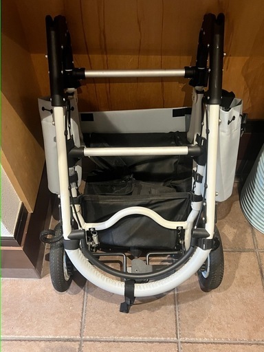 わんちゃん用　バギー　ベビーカー