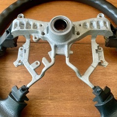 トヨタ 200 ハイエース 純正 ステアリング　45103-58010の画像