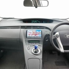 根強い人気！30型プリウス♪の画像