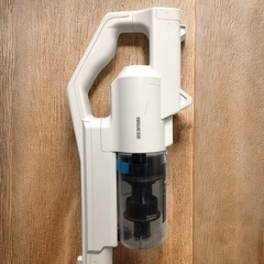 アイリスオーヤマ 掃除機 コードレス ハンディ サイクロン スティッククリーナー 軽量 本体質量1.0kg 2WAY 自走式パワーヘッド SCD-181P-W ホワイトの画像