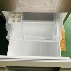 美品　SHARP シャープ　ノンフロン冷凍冷蔵庫　SJ-D15JJ-N 152L 2023年製　取説付き　動作品の画像
