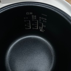 炊飯ジャーの画像