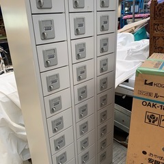 小物入れロッカー　3列　10段　ダイヤル錠　30人用の画像