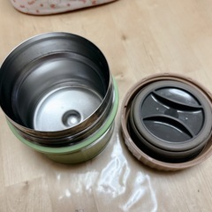 保温機能付きお弁当箱　
の画像