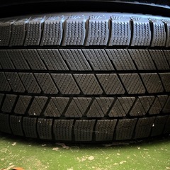 アルミホイール・スタッドレスタイヤセット / BRIDGESTONE VRX3 / ブリヂストンの画像