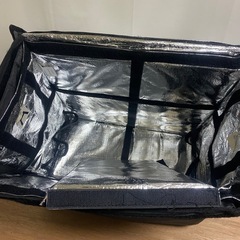 ウーバーイーツ　配達バッグの画像