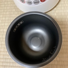 三号炊き炊飯器の画像