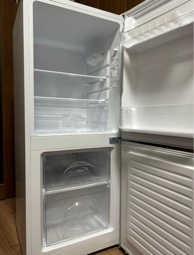 ［美品］YAMAZEN   
冷蔵庫　ホワイト