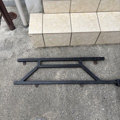 ハイエース　室内ウインチ搭載用ベース　タイヤホルダー付き　の画像
