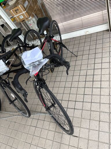 リユースのサカイ栃木店★ジモティ割あり★  クロスバイク 700C（約27インチ） ブラック クリーニング済み TC10904