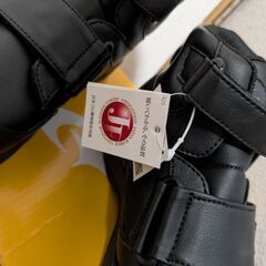 ☆ムーンスター☆　黒　ハイカットシューズ　新品箱付きの画像