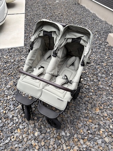 ベビーカー双子用　COCO DOUBLE EX FROM BIRTH