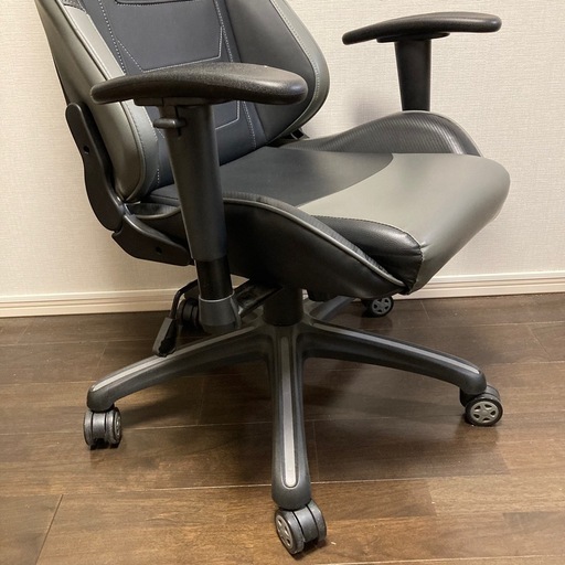 ゲーミングチェア ミドルバック バケットシート ヘッドレスト ランバーサポート